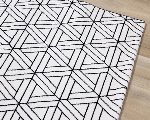  Ice Rug - White & Black Interlocking corner