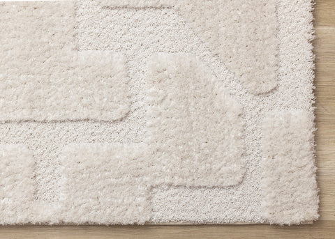 Luxe Rug - White Scattered Shapes corner detail