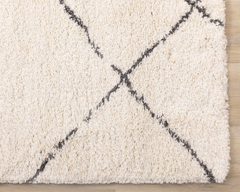 Maroq Shag Rug - Irregular Trellis corner detail