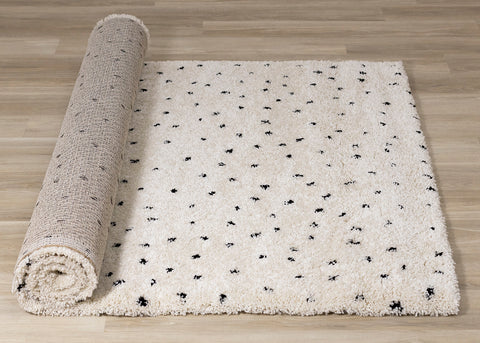  Maroq Shag Rug - Black Peas roll on floor