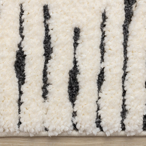 Talia Rug - Black Striped Diamond side detail