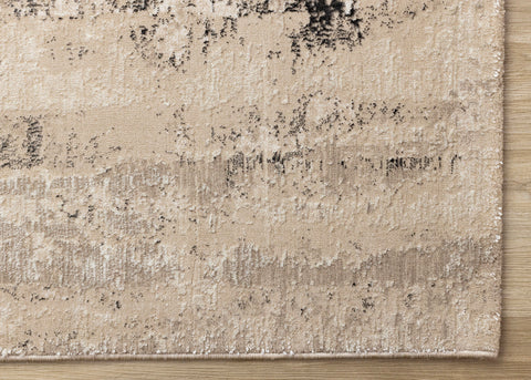 Zola Distressed Rug - Beige Cream corner detail